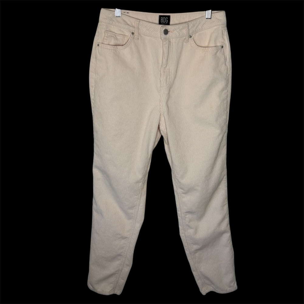 BDG Urban Outfitters Corduroys Women’s Size 30 Mom High Rise Cream Ivory Color